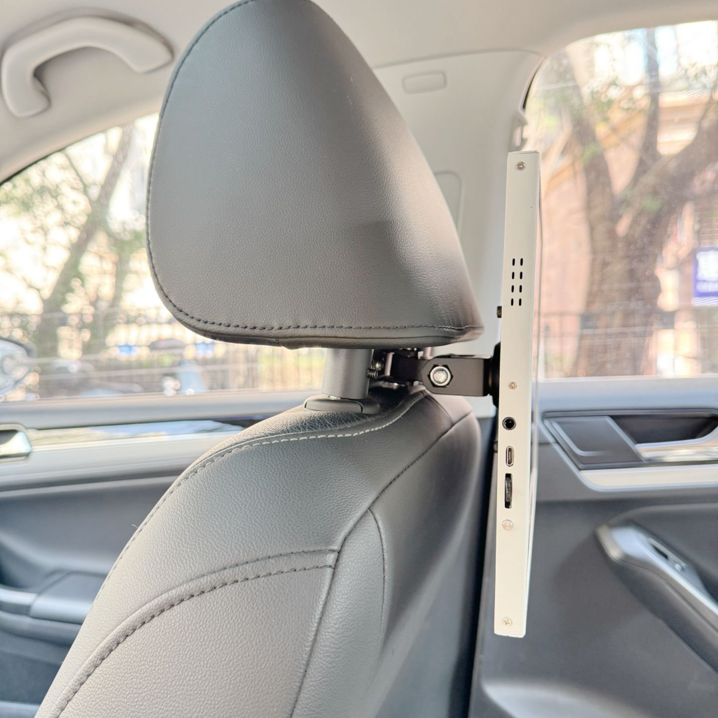 Tablet Car Mount - ขาตั้งจอภาพติดพนักพิงศีรษะรถยนต์ อลูมิเนียมอัลลอยด์ แบบ VESA ใช้ได้กับทุกยี่ห้อ สำหรับติดตั้งจอภาพแบบพกพา